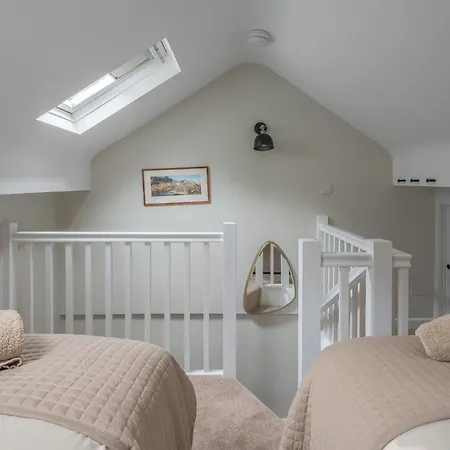 The Sheiling, Traditional Lakeland Cottage,