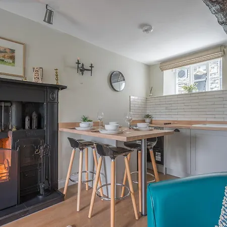 Σπίτι διακοπών The Sheiling, Traditional Lakeland Cottage, *