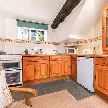 The Sheiling, Traditional Lakeland Cottage, * Coniston
